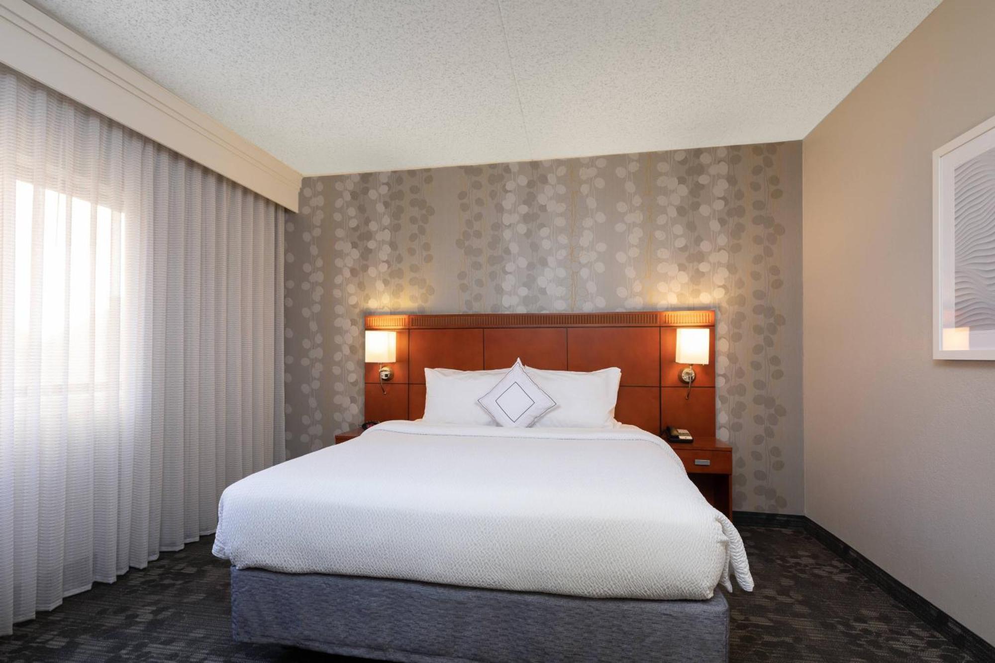 Courtyard By Marriott Dallas-Fort Worth/Bedford Kültér fotó