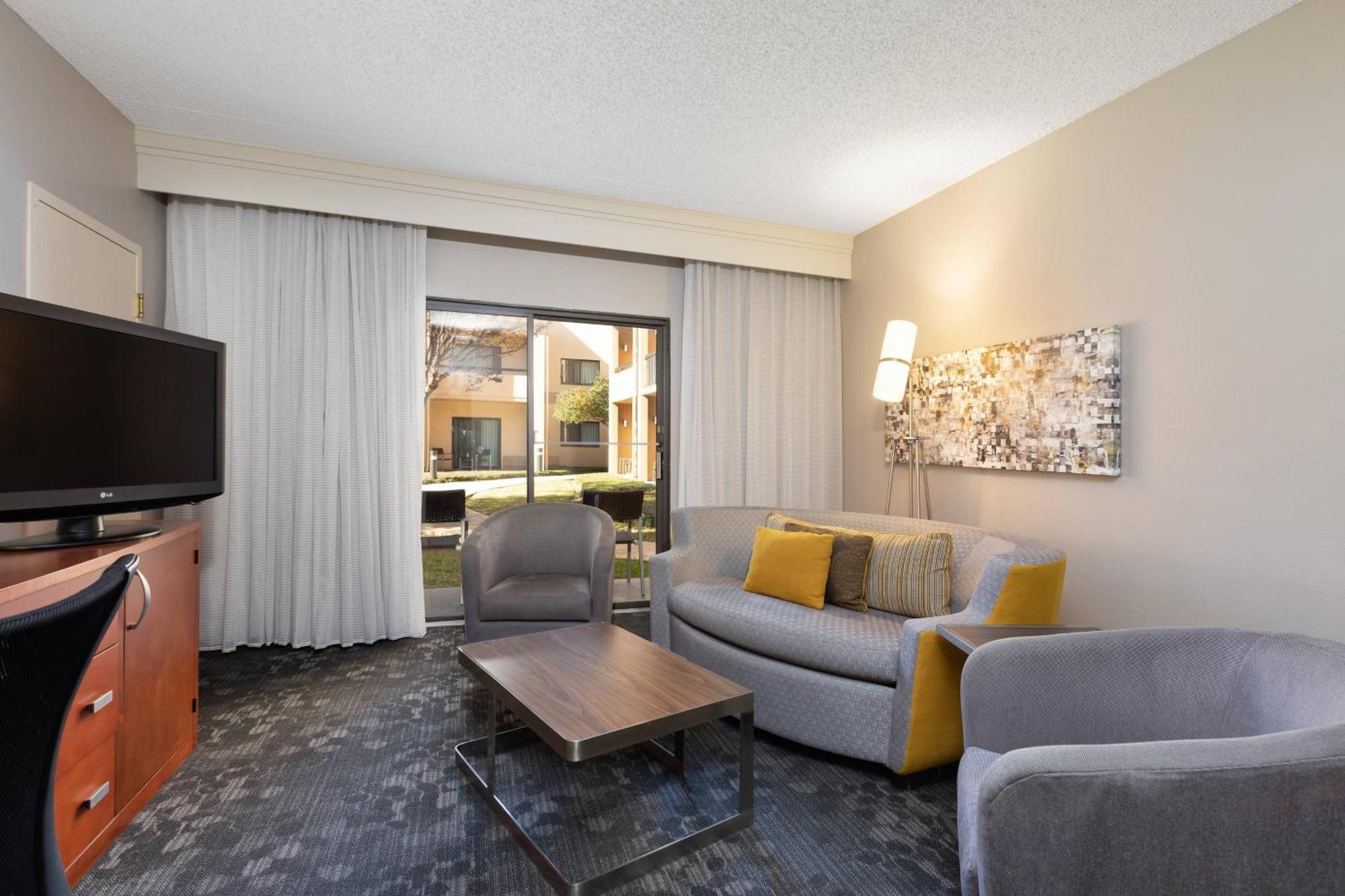 Courtyard By Marriott Dallas-Fort Worth/Bedford Kültér fotó